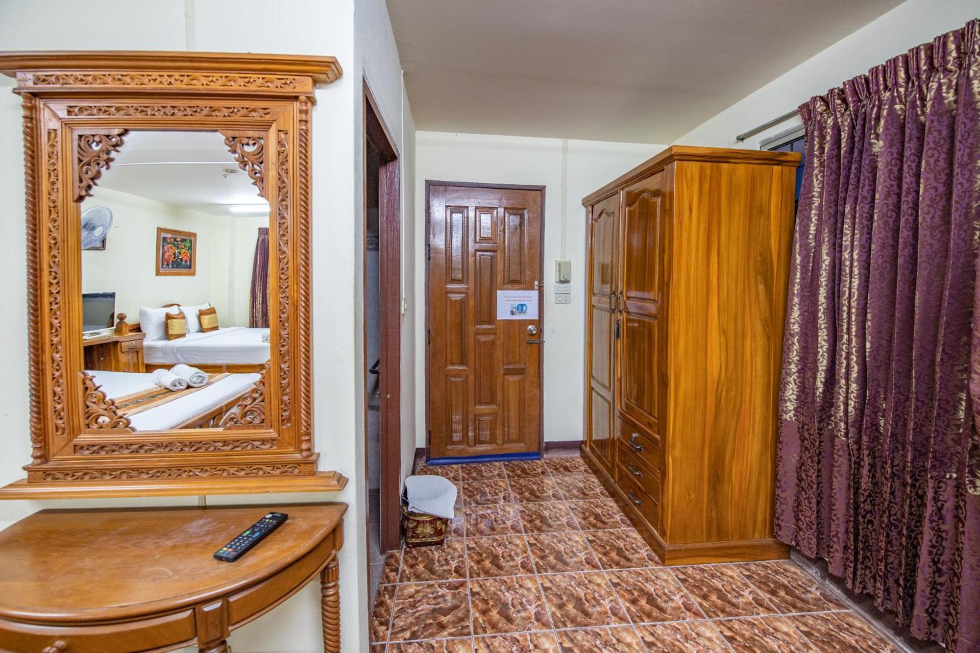 הוסטל צ'יאנג מאי Saithong House מראה חיצוני תמונה