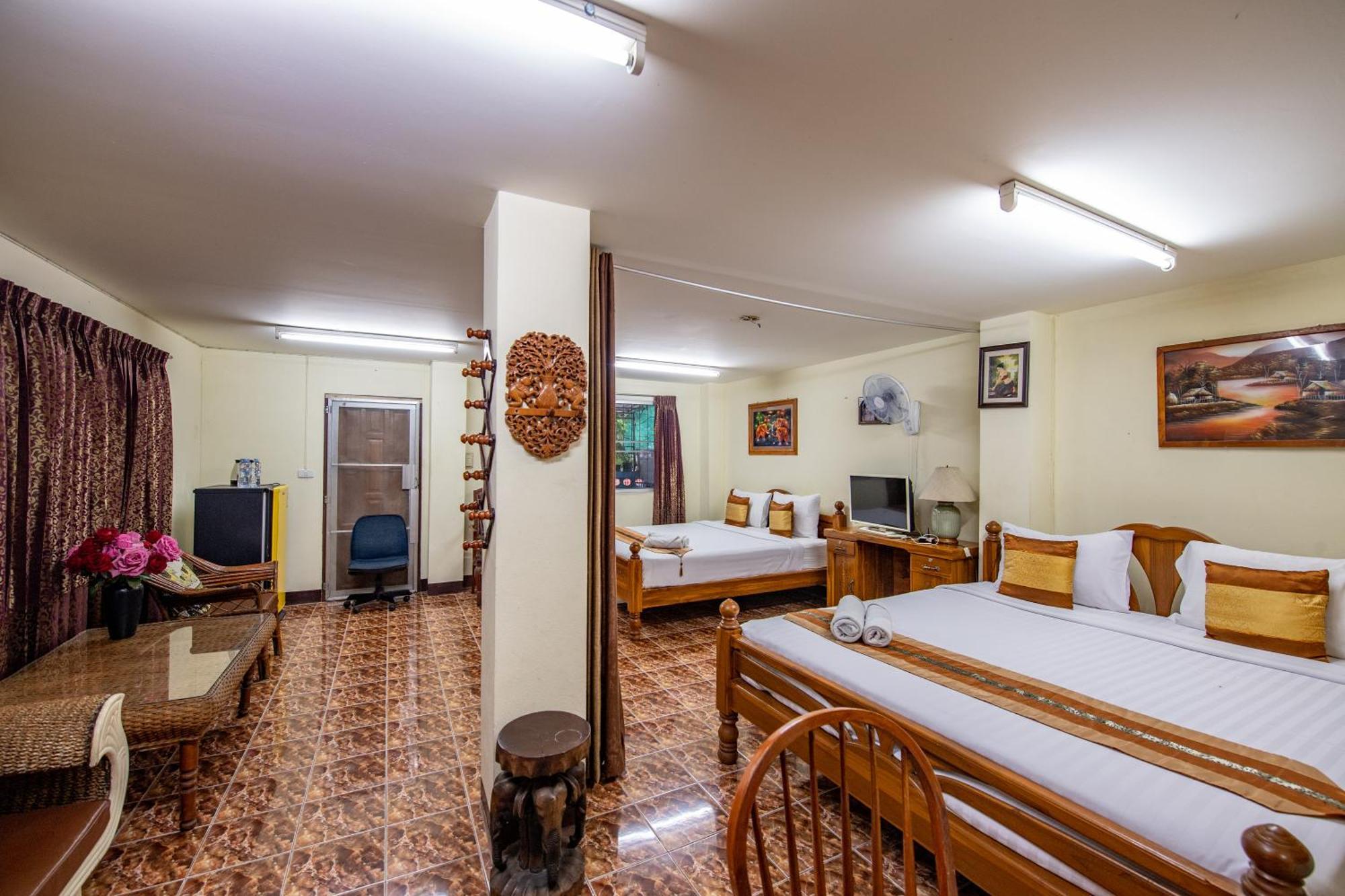הוסטל צ'יאנג מאי Saithong House מראה חיצוני תמונה